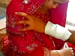 Telugu-Lovers Full Anal Desi Hot cardi starr Fucked Hard By Husband During First Night Of Wedding Clear Voice Hindi audio.