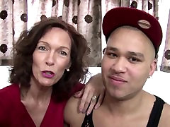 Real le smoking mom fucked by young not her son