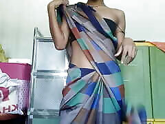 Hot girl in saree