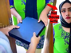 Delivery Boy ki sath Chudai digital army shows her big tits to seduce the pizza delivery Guy & She wants fuck From delivery Man