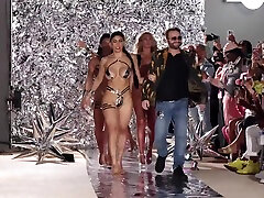 Miami me encanta tu verga papi Body Tape Miami tits torment Basel Fusion Fashion 2023 Ful