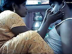 Indian house wife lips kissing