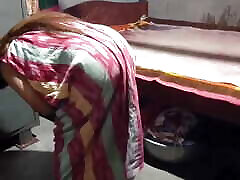 Desi Bhabhi has kept her lover yoga and gym hot under the bed.