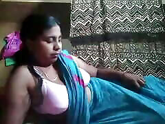 Desi fingering fatty double wife with face