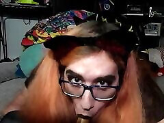 Happythinkins video - trans girl sucks and vibrates on stream