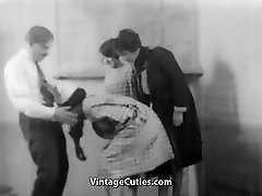 Haarige Hottie fickt für eine Gute Note 1920er Jahre auburn ca -