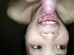 Chinese GF Receives Cum in Mouth