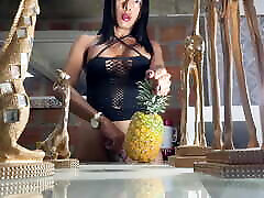 Follando Pina Fucking Pineapple