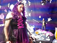 Holly the Beautiful xnxx 2 5 min Witch