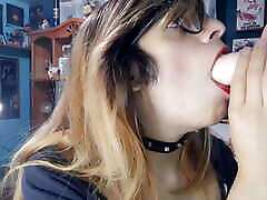 Trans slut give a deepthroat to bully&039;s cock