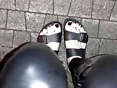sexy crossdresser feet