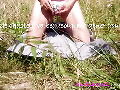 Giant dildo in nature for a good anal high
