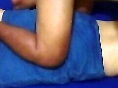 Playing fingers between my boss&039;s wife&039;s pussy