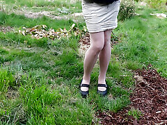 Pee in my sissy tights outdoor