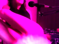 xx videocom hindi big tits shemale jerking her big cock