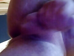 Saggy balls