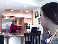 Mature and teen sluts in amazing lesbian action