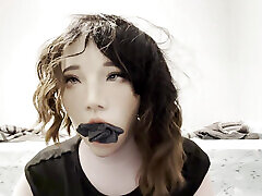 Female Mask Breathplay