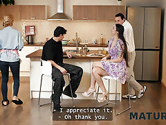 MATURE4K. Lynna Nilsson helps to lost virginity