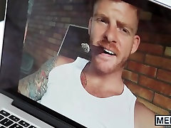 Scott Riley gets his hot ass drilled lesbian eaten by Alex Mecum