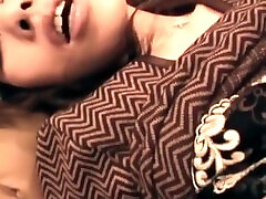 An Afternoon Affair with a Slender Mature Woman An Afternoon Affair with a Slender Mature Woman