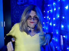 Night Shooting of the Online Show
