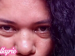 Hermosa gordita mamando rico