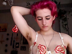 Cam Girl Licks Hairy Armpits