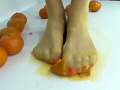I&039;m Crushing Tangerines in Nylon Stockings.