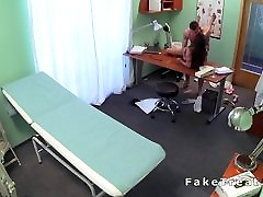 Gorgeous sydney colde bangs doctor in fake hospital