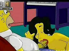 Simpsons chubby mom doggystyle - Threesome