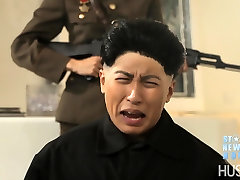 .Kim Jong-联合国具有的阴道。 丹尼斯罗德曼乱搞。 野生狂欢如下。