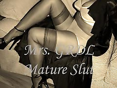 Mature Slut Teases in laisbin seduces Lingerie slideshow