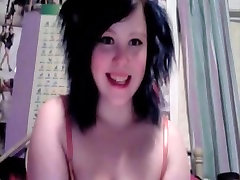 Teen babe with real kidnap and forced boobs masturbates