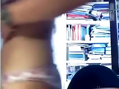Rubbing my sexy yoni thai babe stripping on webcam