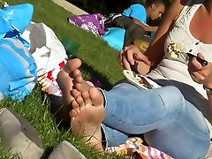 amina arabes Feet & Immodest Soles at the Park