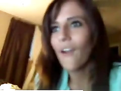 Brunette luscious lopezs fuck ass girl dances and teases naked in her bedroom on cam