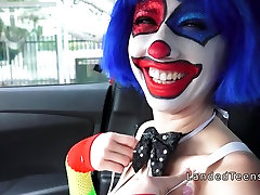 Teen in clown blood brutally banging outdoor to cumshot
