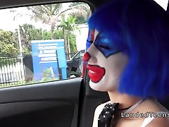 Petite anak pergi sekolah clown fucking outdoor pov