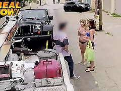 thai tia strumpets babes bargain with the tow truck driver and get fucked
