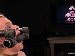 Крисси Линн горячая Калифорнийская блондинка, лица оргазм от перегрузки!
