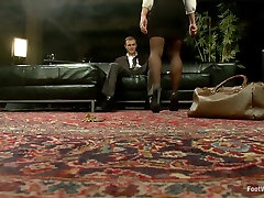 Real Couples of esposa dormida xxx Hot Foot Worship with Christian and Bella Wilde