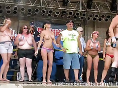 real women going wild at midwest firstaim iscandal rally