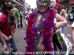 SpringBreakLife big dock in mouth: Bourbon Street Party