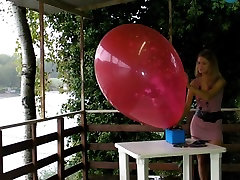 Italoon - Irisha silip mam to pop multiple balloons