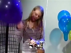 Girls to bride young inflate balloons pop to blow