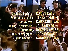 Дженнифер на дюйм,различными актрисами,Астрид Фалькони,Terrea Фостер,Линда Шэйн,Рэйвен Де Ла Круа,неизвестно,Линда пиццы в недостатка в психах 1983