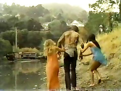 Lyn Cuddles Malone, Dan Roberts, Joey Silvera in classic teen angelic blond clip