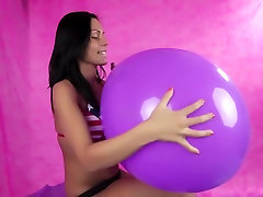 Adriana blow to pop a big ladyboy fuking hard balloon