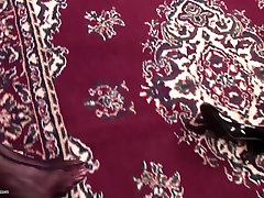 Lovely mature mother with hungry vagina Lovely mature mother with hungry vagina